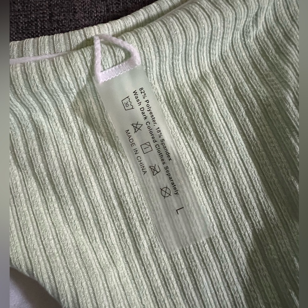 Bogo💞 light green bikini - Picture 3 of 3